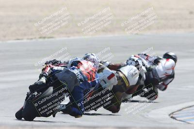 media/Oct-05-2025-CVMA (Sun) [[beeef4f201]]/Race 10-Formula Lightweight Twins Shootout/